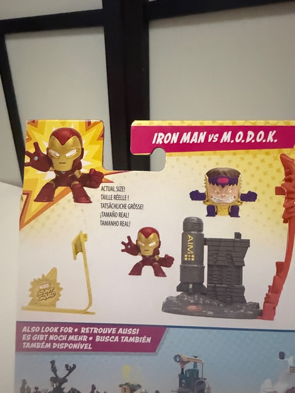 Marvel Stunt Squad Iron Man vs M.O.D.O.K. Kids Toy - Red/Gold/Grey etc. - Picture 8 of 12